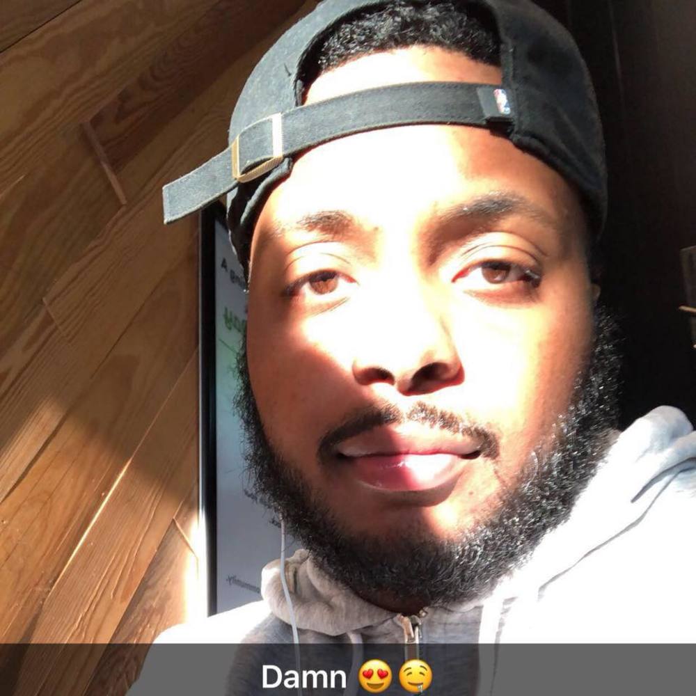 Meet your Posher, Flo